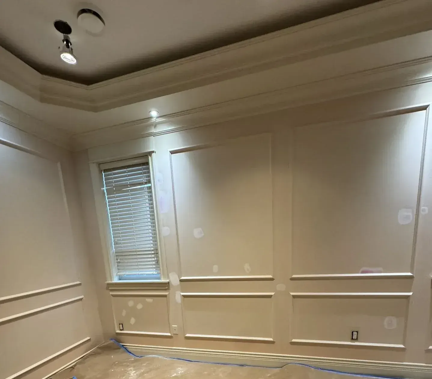 Living room wall before a 2026 colour trend repaint